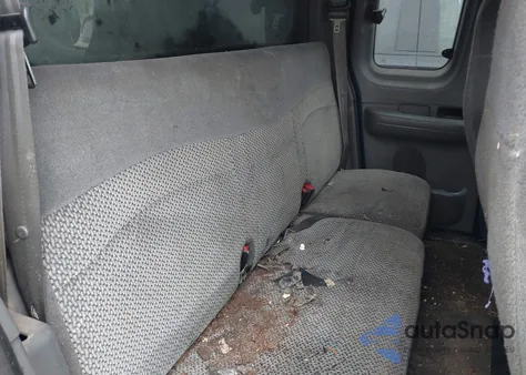 2000 Ford F-150 Lariat/Work Series/Xl/Xlt z USA, uszkodzony, nr VIN 2FTRX18LXYCA73744